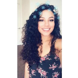 Meet your Posher, Whitney